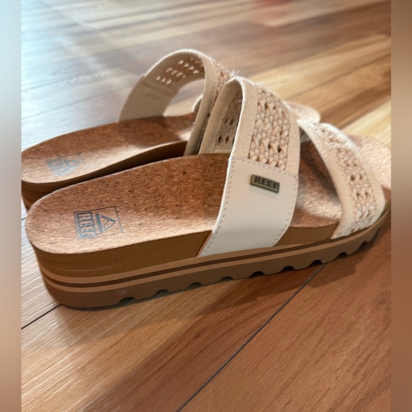 Reef Sandals - Picture 2 of 2